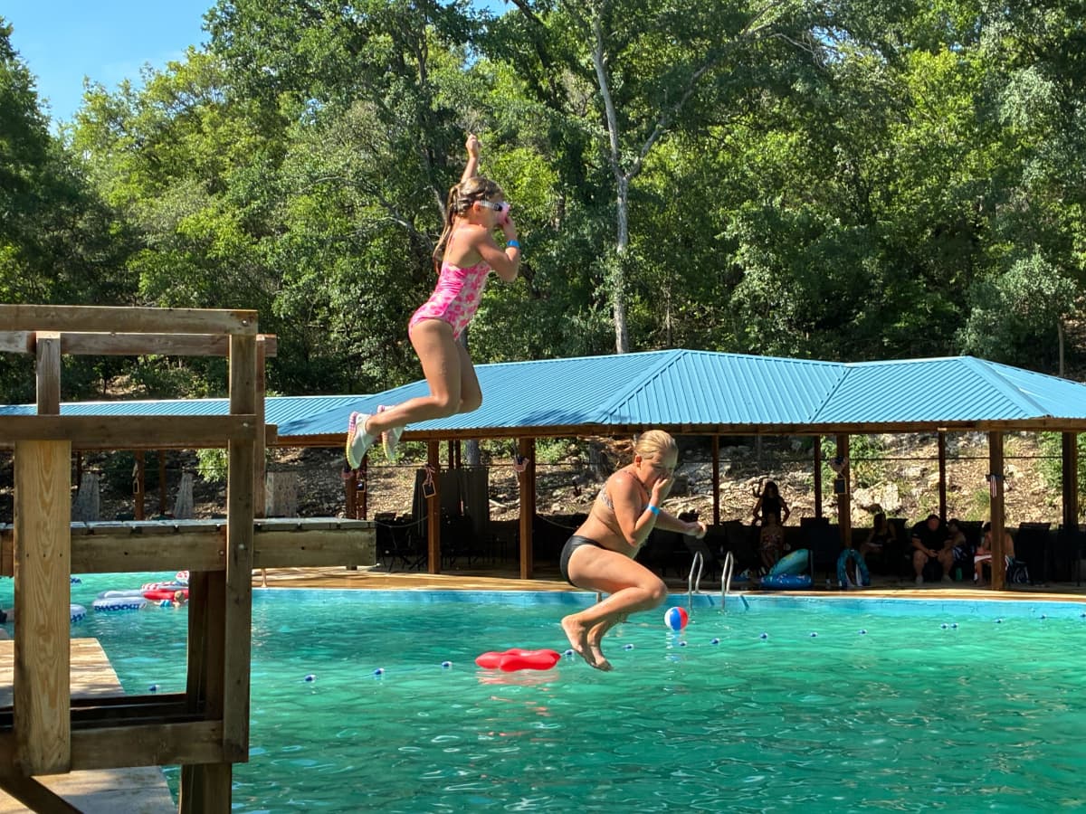 Inez Spring Riverfront RV Park