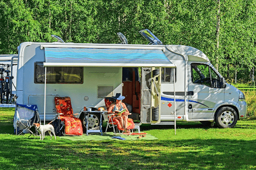 Travel Green in an RV: 10 Eco-Friendly Changes to Make